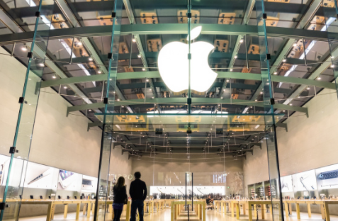 Apple spedirà gli ordini direttamente dai suoi negozi per alcuni clienti