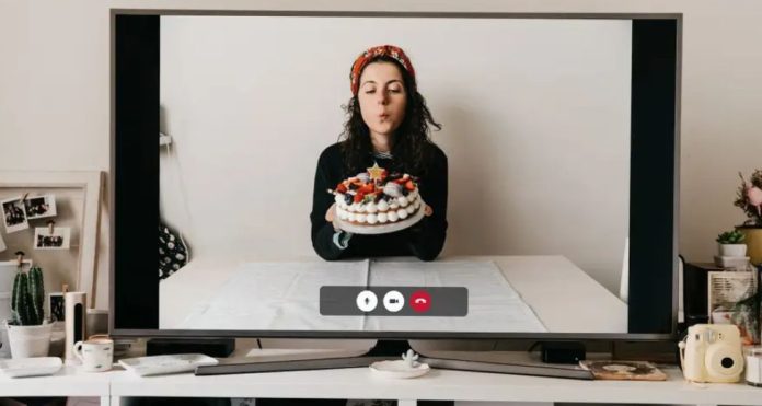 Come trasmettere una videochiamata di Google Meet dal tuo computer a uno schermo TV
