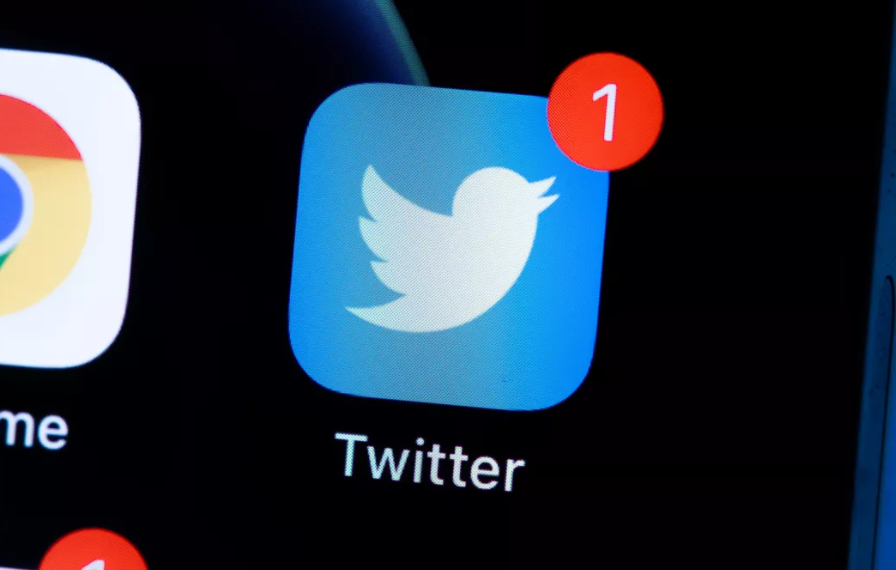 Twitter consentirà di annullare i tweet se paghi l'abbonamento