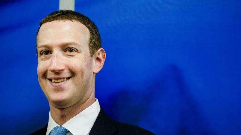 Facebook ora è una società da 1 trilione di dollari