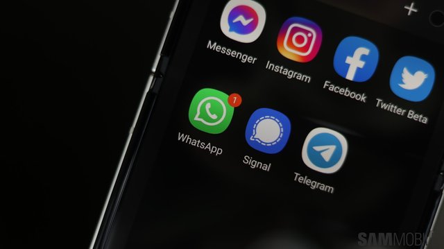 Boom! WhatsApp consentirà di eliminare i messaggi inviati da tre mesi