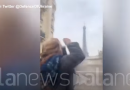 Parigi sotto le bombe dei russi: il video shock del governo ucraino