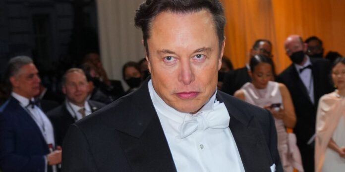 Secondo quanto riferito, Elon Musk una volta ha insultato uno stagista OpenAI dopo aver messo in dubbio la sua decisione di perseguire la tecnologia AGI presso Tesla
