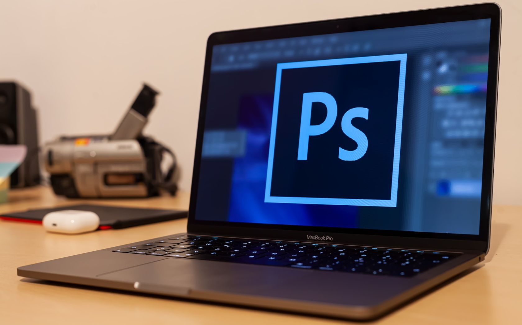 Photoshop in esecuzione su un MacBook