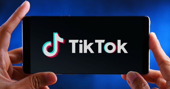 La svolta di TikTok: più video orizzontali. La lenta e inesorabile trasformazione in qualcosa che non è TikTok
