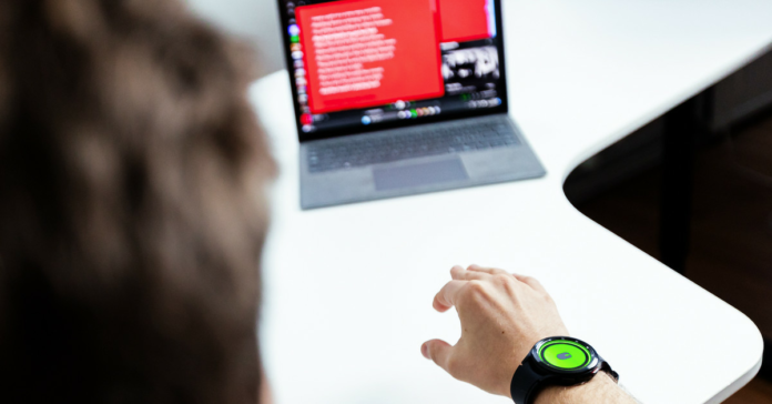 WowMouse trasforma il tuo smartwatch in un mouse Bluetooth basato sui gesti

