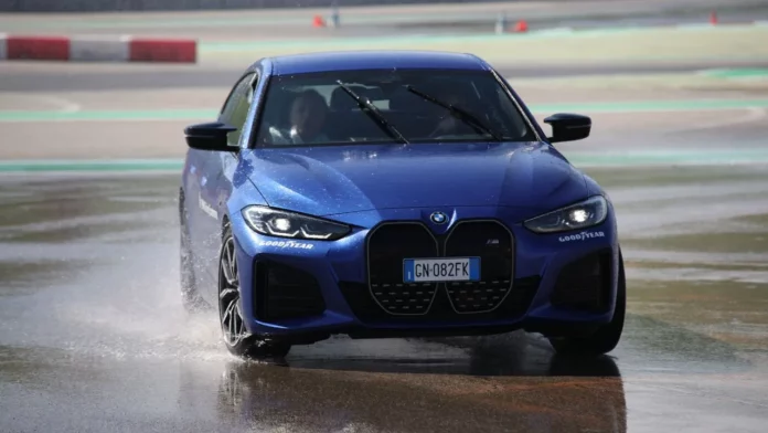 BMW Driving Experience: è ufficialmente cominciata la stagione 2024 thumbnail