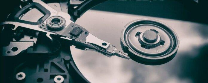 Ecco il temibile macchinario che distrugge qualunque hard disk