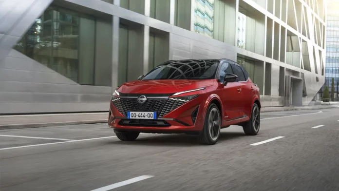 Nissan Qashqai si rinnova, come cambia il crossover pioniere thumbnail